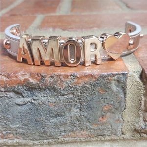 ❤️BCBG gorgeous bracelet💕